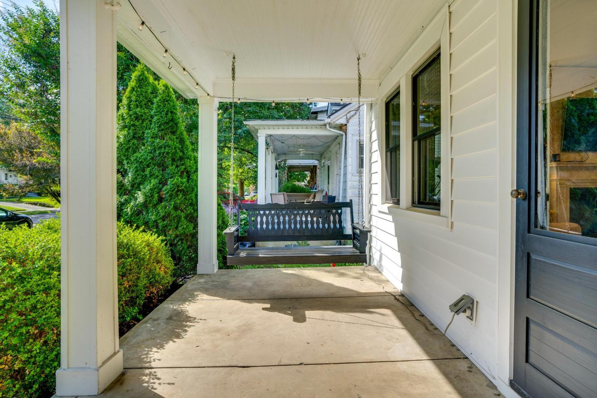 Charming Retreat With Patio And Fireplace! Holiday home *